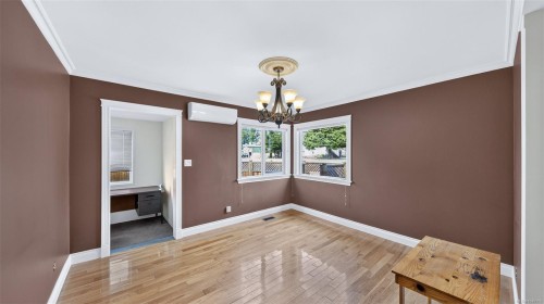 9 Camden Ave, View Royal, BC 