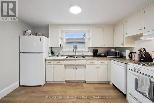 2 - 29 HOOPER STREET W , Guelph (St. Patrick's Ward), Ontario N1E 5W6 4