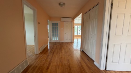 Interior - 4998 Boul. Notre-Dame, Laval (Chomedey), QC - Indoor Photo Showing Other Room