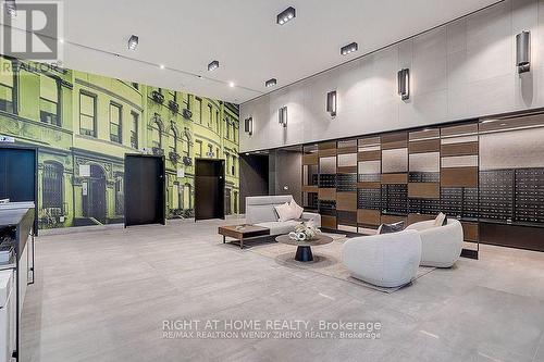 930 - 8119 Birchmount Road, Markham, ON - Indoor
