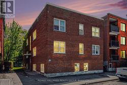 1 - 234 FRANK STREET  Ottawa, ON K2P 0X6