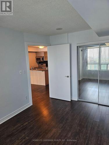 2606 - 18 Harrison Garden Boulevard, Toronto, ON - Indoor Photo Showing Other Room