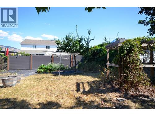 7609 Cunliffe Road, Coldstream, BC - Outdoor