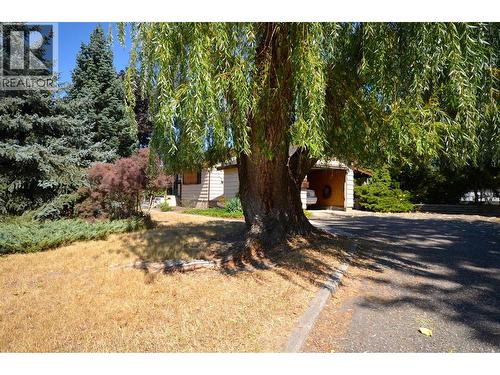 7609 Cunliffe Road, Coldstream, BC - Outdoor