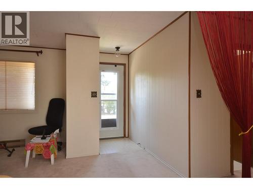 7609 Cunliffe Road, Coldstream, BC - Indoor Photo Showing Other Room