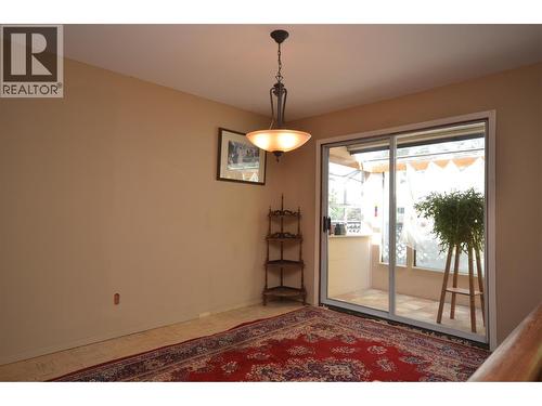 7609 Cunliffe Road, Coldstream, BC - Indoor Photo Showing Other Room