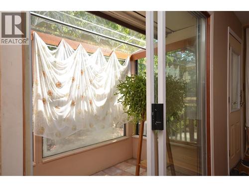 7609 Cunliffe Road, Coldstream, BC - Indoor Photo Showing Other Room