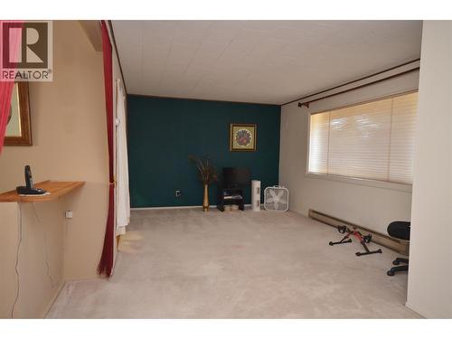 7609 Cunliffe Road, Coldstream, BC - Indoor