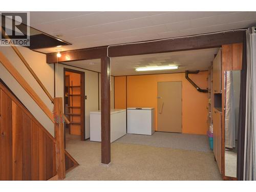 7609 Cunliffe Road, Coldstream, BC - Indoor