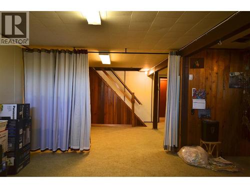 7609 Cunliffe Road, Coldstream, BC - Indoor