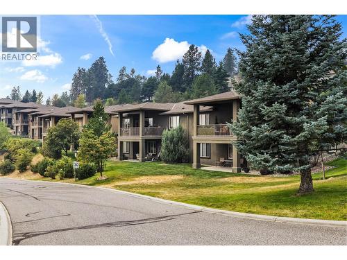 2421 Glacier Court Unit# 2, Kelowna, BC - Outdoor