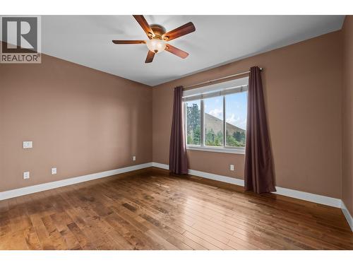 2421 Glacier Court Unit# 2, Kelowna, BC - Indoor Photo Showing Other Room
