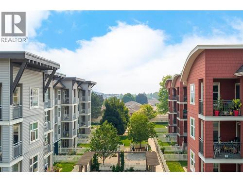 551 Yates Road Unit# 405, Kelowna, BC - Outdoor