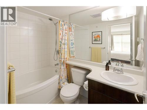 551 Yates Road Unit# 405, Kelowna, BC - Indoor Photo Showing Bathroom