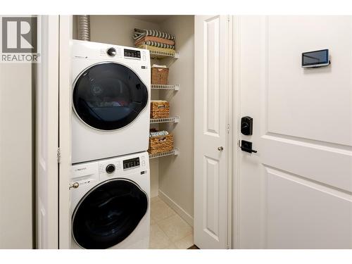 551 Yates Road Unit# 405, Kelowna, BC - Indoor Photo Showing Laundry Room