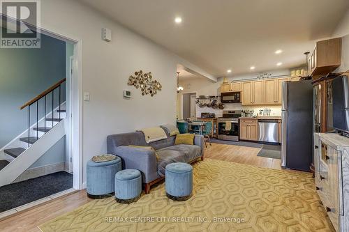 169 Wellington Street, St. Thomas, ON - Indoor