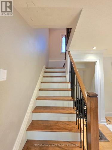 1247 Summerville Avenue, Ottawa, ON - Indoor Photo Showing Other Room