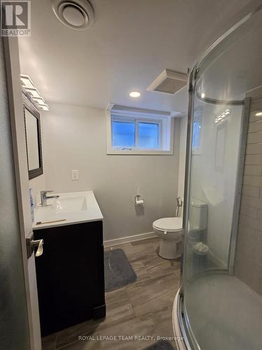 1247 Summerville Avenue, Ottawa, ON - Indoor Photo Showing Bathroom