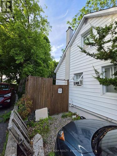 1247 Summerville Avenue, Ottawa, ON - Outdoor