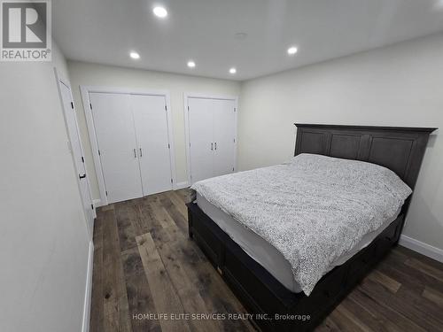 36 MANORGLEN CRESCENT , Toronto, Ontario M1S 1W4 4