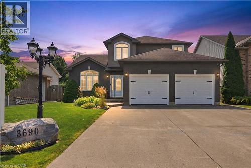 3690 WEINBRENNER Road  Niagara Falls, ON L2G 7Y3