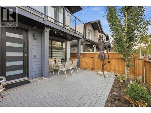 830 Glenwood Avenue Unit# 2, Kelowna, BC - Outdoor With Deck Patio Veranda