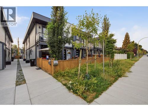830 Glenwood Avenue Unit# 2, Kelowna, BC - Outdoor