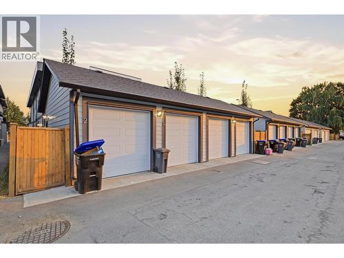 830 Glenwood Avenue Unit# 2, Kelowna, BC - Outdoor With Exterior