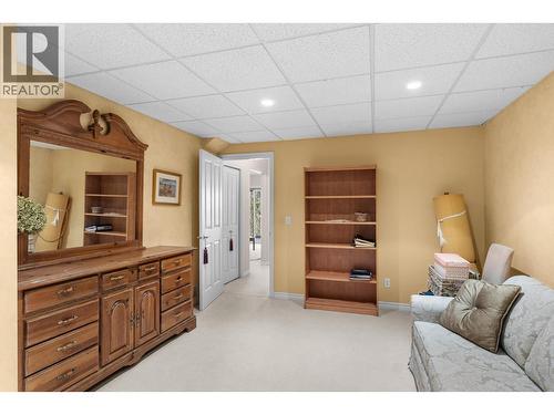 4400 Gallaghers Drive E Unit# 2, Kelowna, BC - Indoor