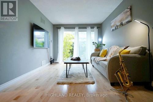 #86 - 2605 WOODCHESTER DRIVE , Mississauga, Ontario L5K 2E3 4