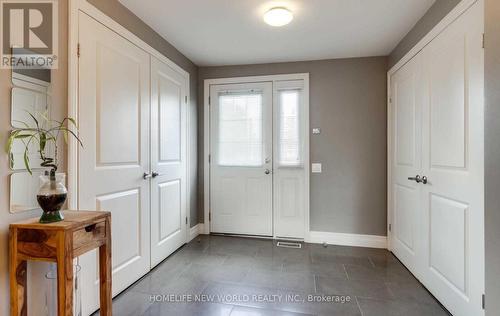 32 CANAL STREET , Georgina, Ontario L4P 1K5 2