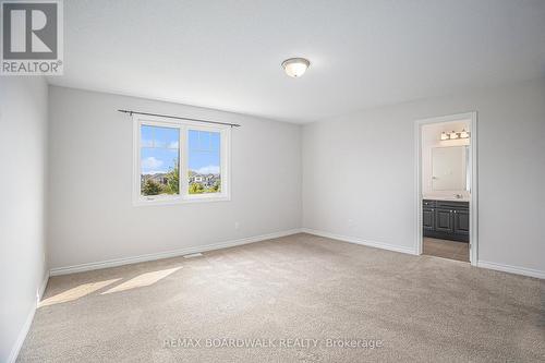 628 Monardia Way, Ottawa, ON - Indoor Photo Showing Other Room