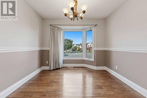 16 Crimson Gate, Ottawa, ON - Indoor Photo Showing Other Room