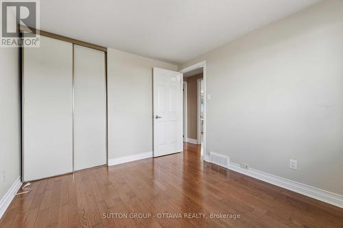 16 Crimson Gate, Ottawa, ON - Indoor Photo Showing Other Room