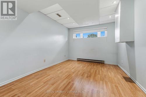 16 Crimson Gate, Ottawa, ON - Indoor Photo Showing Other Room