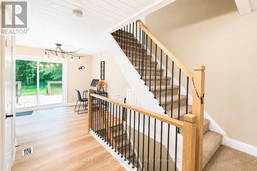 1138 Siesta Drive, Tiny, ON - Indoor Photo Showing Other Room