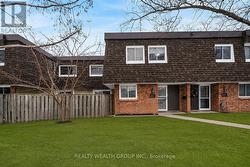 39 - 521 TIMBER LANE  Burlington, ON L7L 4B1