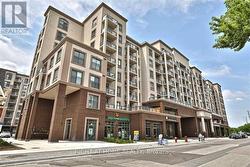 612 - 2486 OLD BRONTE ROAD  Oakville, ON L6M 4J2