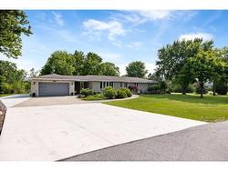 1226 AIMEE Street  Lakeshore, ON N0R 1S0