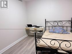 16 QUEEN MAGDALENE PLACE  Toronto, ON M2H 0A6