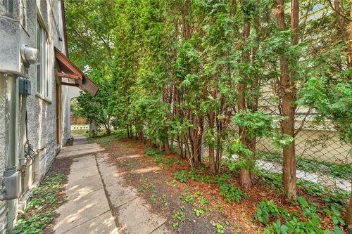 616 Minto St, Winnipeg, MB - Outdoor