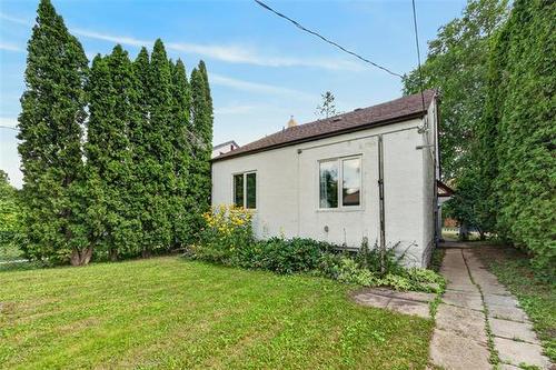 616 Minto St, Winnipeg, MB - Outdoor