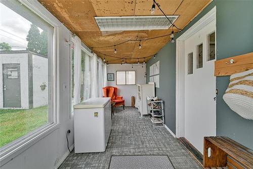 371 Mckay Ave, Winnipeg, MB - Indoor Photo Showing Other Room
