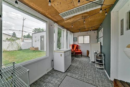 371 Mckay Ave, Winnipeg, MB - Indoor Photo Showing Other Room