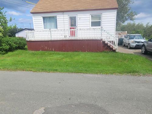 2 Davis Street, Glace Bay, NS 