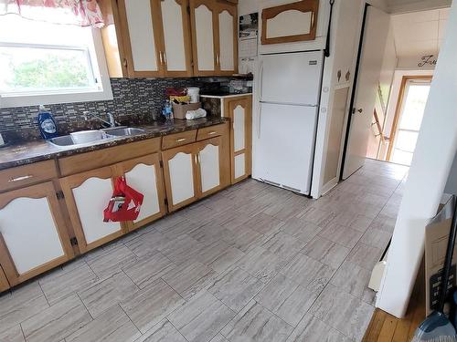 2 Davis Street, Glace Bay, NS 