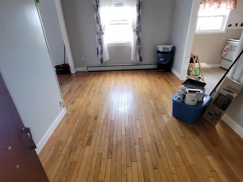2 Davis Street, Glace Bay, NS 