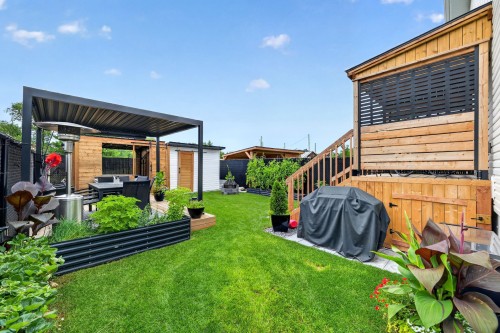 Cour - 20 Rue Rousse, Sainte-Clotilde, QC - Outdoor With Exterior
