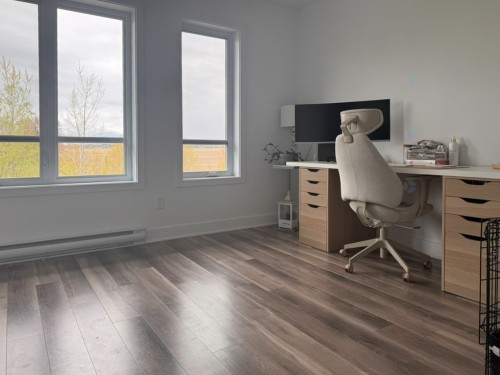 Chambre à coucher - 104 Place Rancourt, L'Épiphanie, QC - Indoor Photo Showing Office