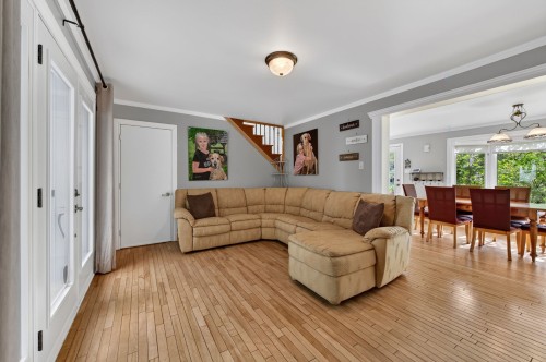 Salon - 205 Rue Des Sources, Saint-Calixte, QC - Indoor Photo Showing Living Room